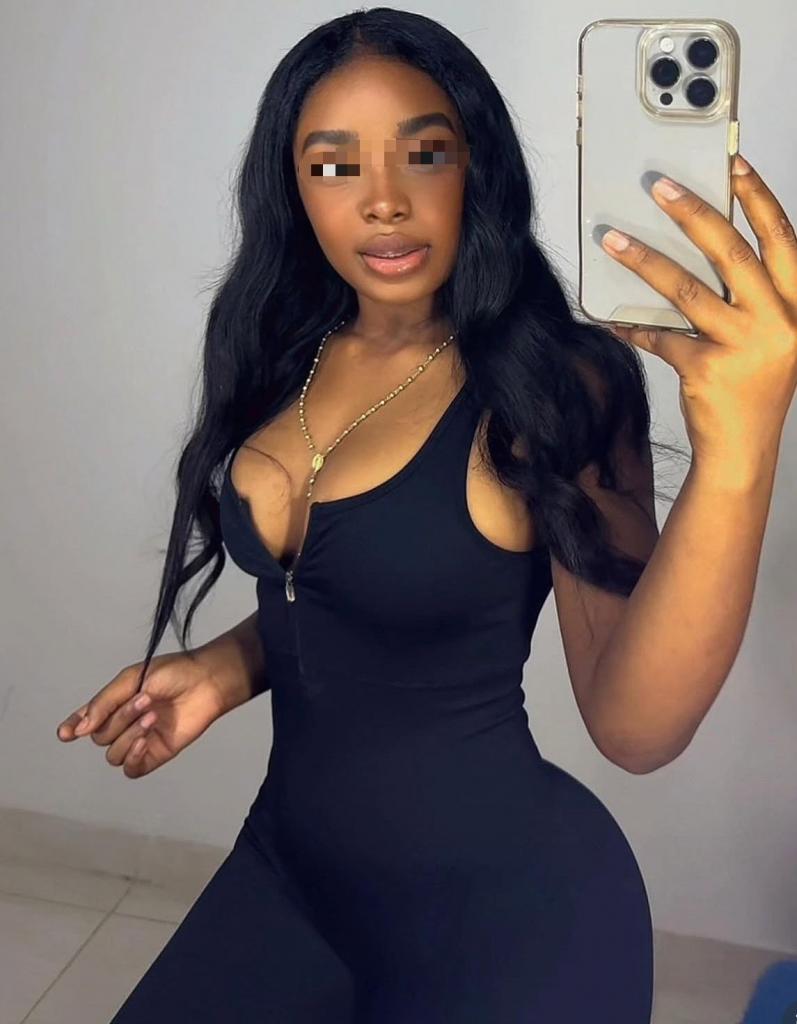 642027344: Chica busca chico en La Coruña