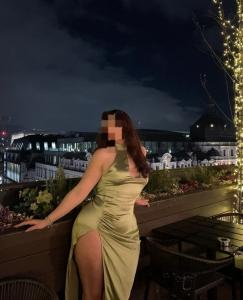 603942365: Chica busca chico en Madrid