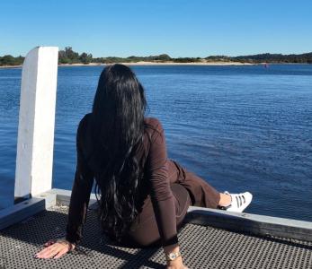 673604740: Chica busca chico en Sevilla