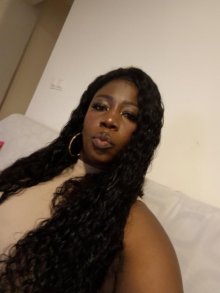 Chica busca chico en Huesca: 