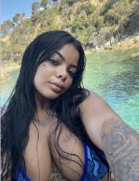 613935131: Chica busca chico en Gerona