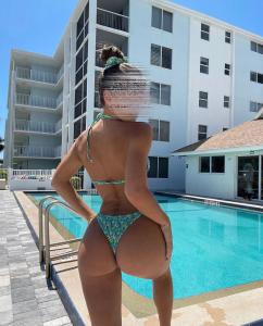 641917781: Chica busca chico en La Coruña