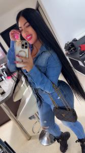 633261649: Chica busca chico en Barcelona