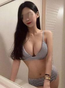 Chica busca chico en Tenerife: 