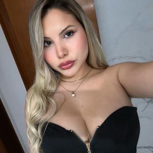 624147467: Chica busca chico en Madrid