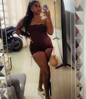 614649543: Chica busca chico en Barcelona