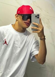 627135181: Chico busca chica en Las Palmas