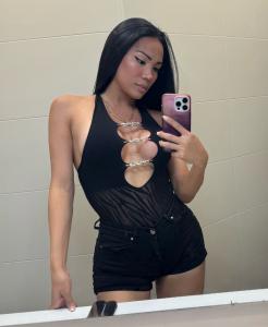 671430136: Transexual en Barcelona