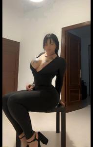 604361264: Chica busca chico en Madrid