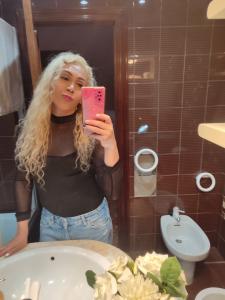 613791073: Travesti en Barcelona