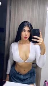 614507538: Chica busca chico en Málaga