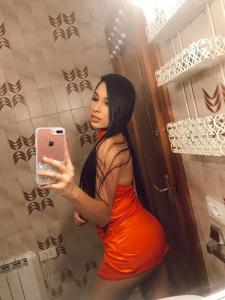 642973899: Chica busca chico en Pontevedra