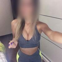 695548549: Chica busca chico en Madrid