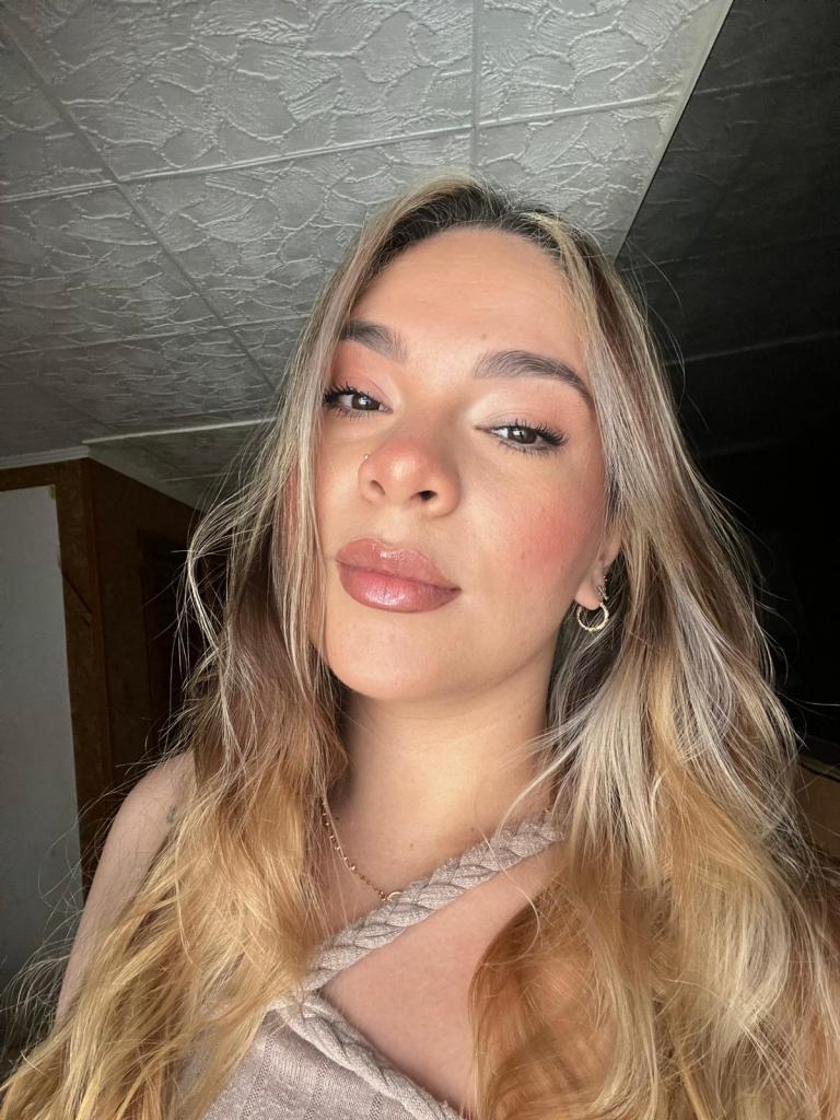 641972965: Chica busca chico en Ibiza