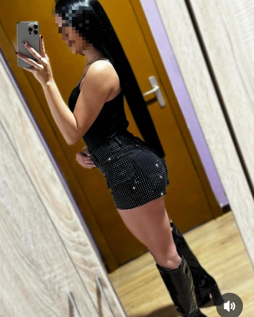 614773564: Chica busca chico en Lugo