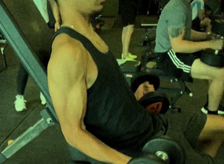 663466888: Chico busca chica en Madrid