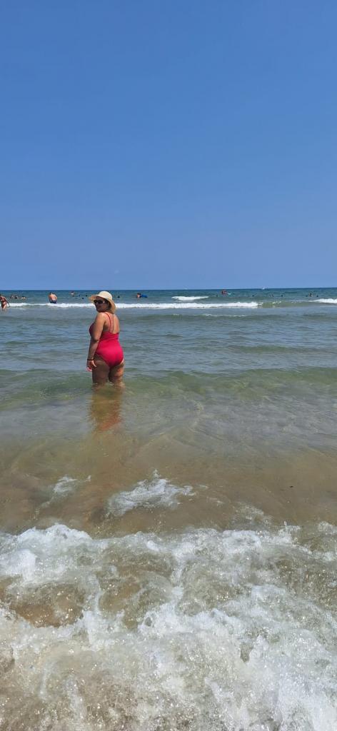 664321460: Chica busca chico en Albacete