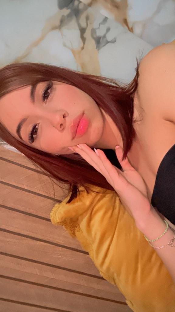 642730172: Chica busca chico en La Coruña