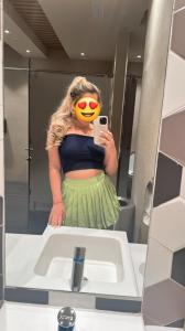 643038079: Chica busca chico en Burgos