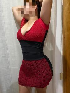 647781560: Chica busca chico en Barcelona