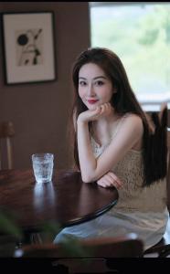 742019790: Chica busca chico en La Coruña