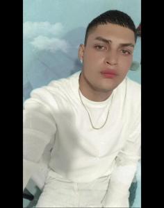 607331366: Chico busca chica en Madrid