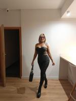 632410445: Chica busca chico en Barcelona