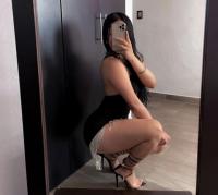 631587429: Chica busca chico en Málaga