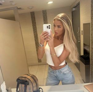 Chica busca chico en Tenerife: 