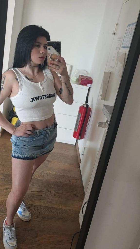 Chica busca chico en Almería: 