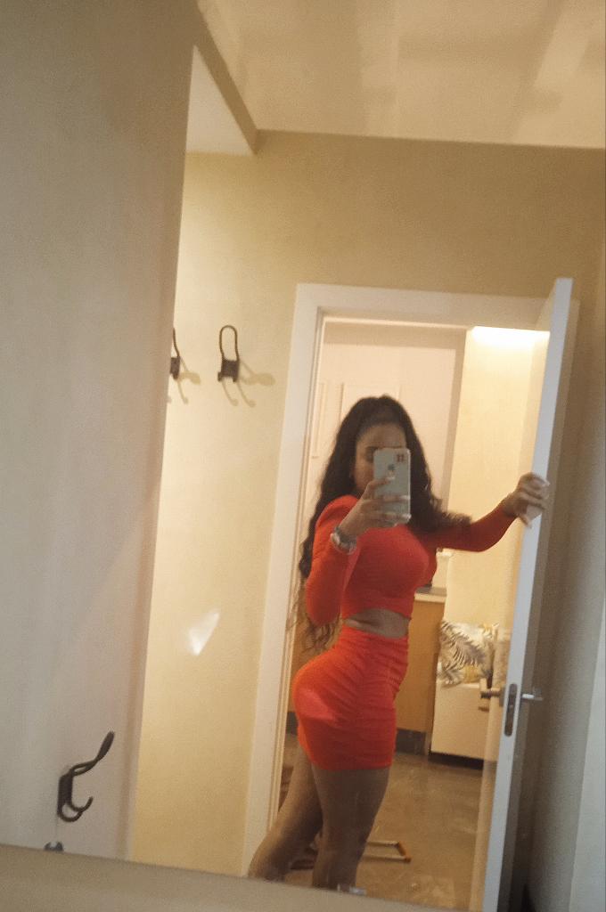 Chica busca chico en Sevilla: 