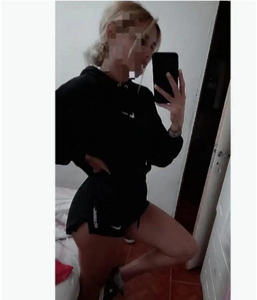 613320357: Chica busca chico en Almería