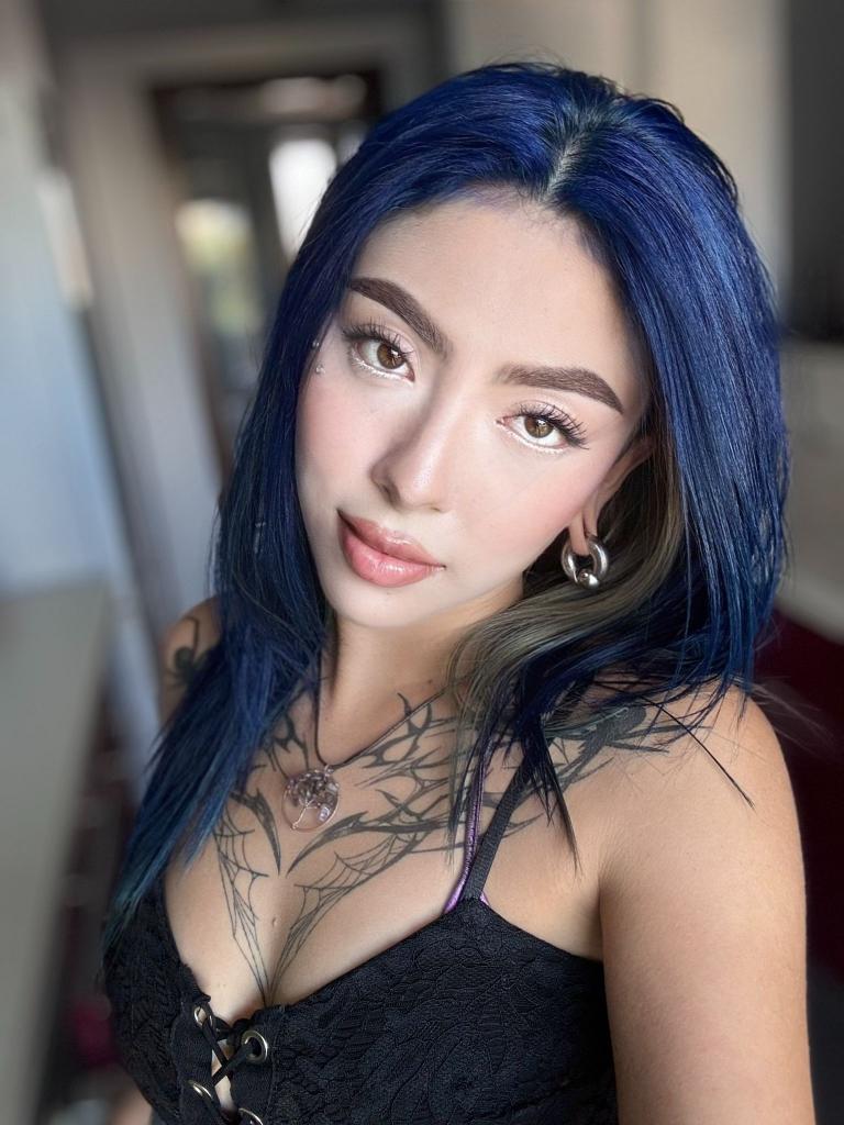 Chica busca chico en Málaga: Chica busca chico