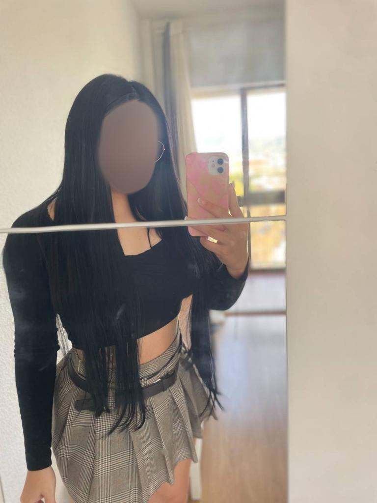 645686544: Chica busca chico en Almería
