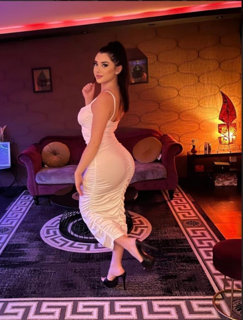 637877207: Chica busca chico en Málaga