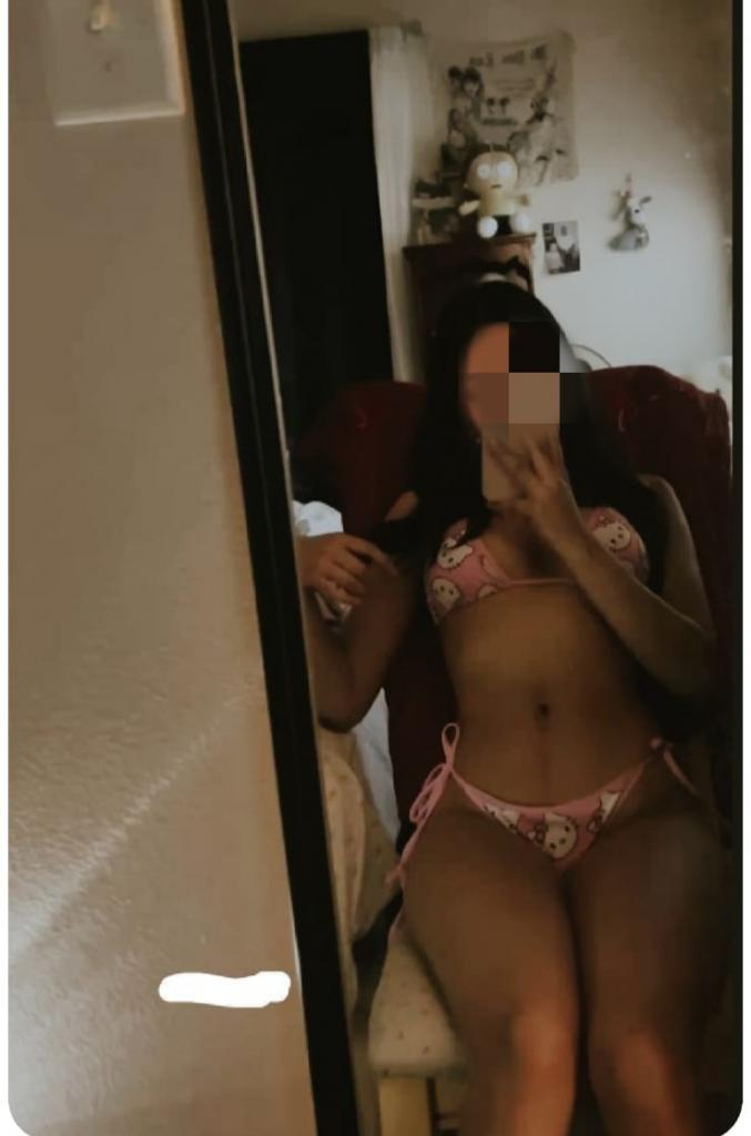 Chica busca chico en Tenerife: 