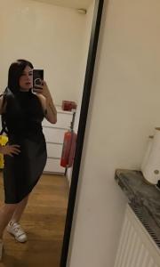 643015122: Chica busca chico en Almería