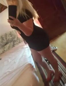 603377430: Chica busca chico en Granada