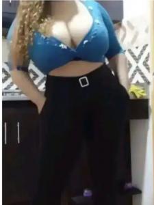 632135975: Chica busca chico en Orense