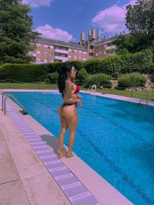 614632966: Chica busca chico en Valencia