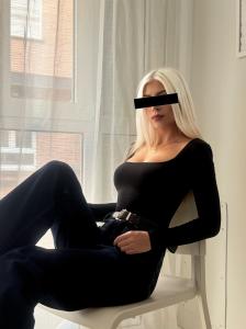 611381332: Chica busca chico en Sevilla