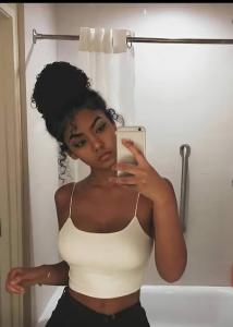 624114602: Chica busca chico en Valencia