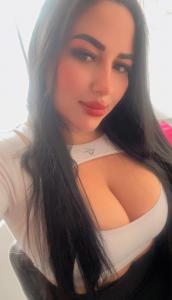 644691120: Chica busca chico en Sevilla