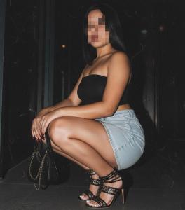 612474158: Chica busca chico en Madrid