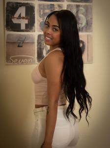 613421302: Chica busca chico en Valencia