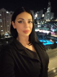 611235982: Chica busca chico en Alicante