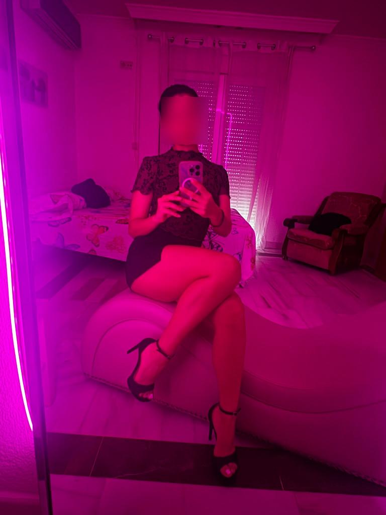 624928153: Chica busca chico en Granada