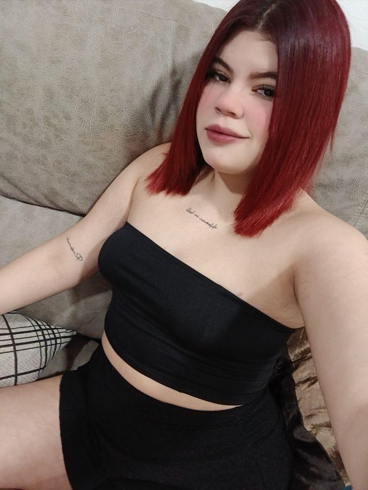 Chica busca chico en Cádiz: 