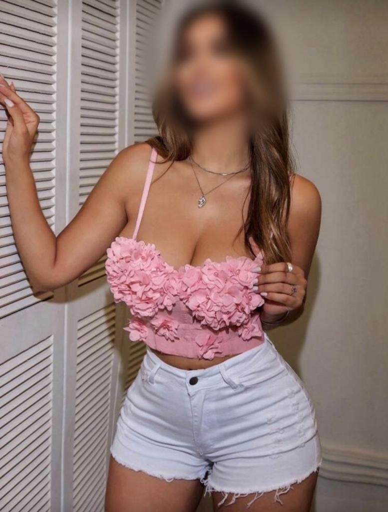 622354219: Chica busca chico en La Coruña