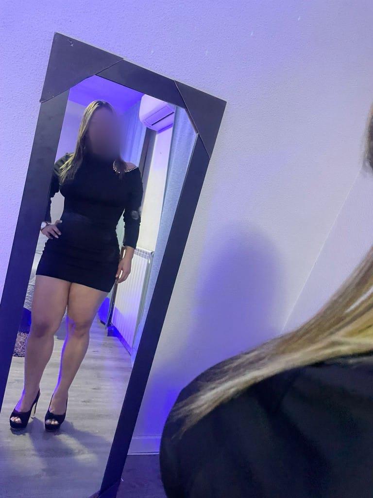 605612228: Chica busca chico en Madrid